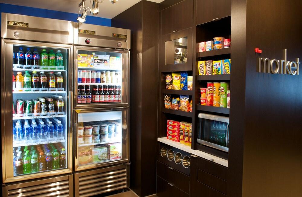 Country Inn & Suites by Radisson, Columbus-Edinburgh photo 5