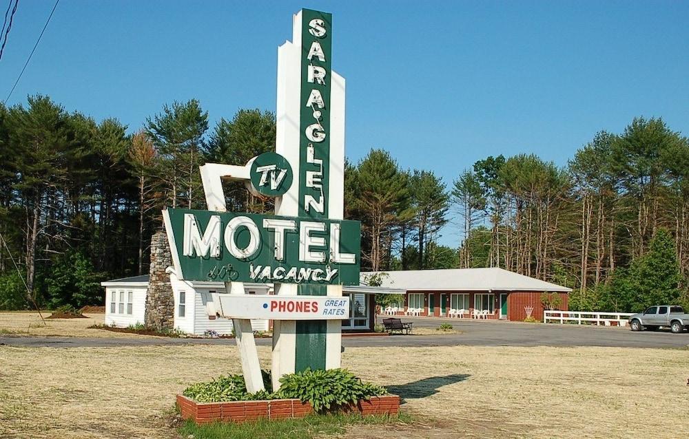 Sara Glen Motel photo 57