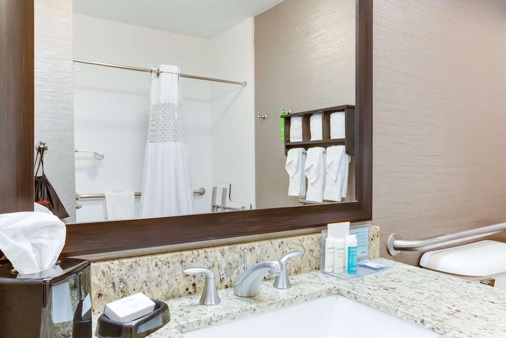 Hampton Inn Bellevue / Nashville-I-40 West photo 24