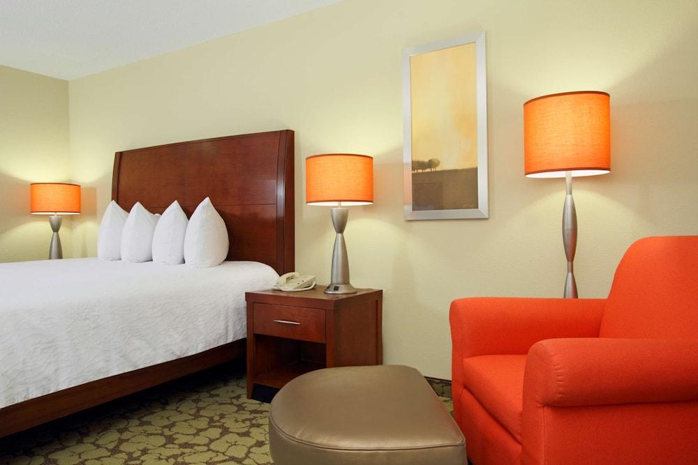 Hilton Garden Inn Columbus Airport photo 24