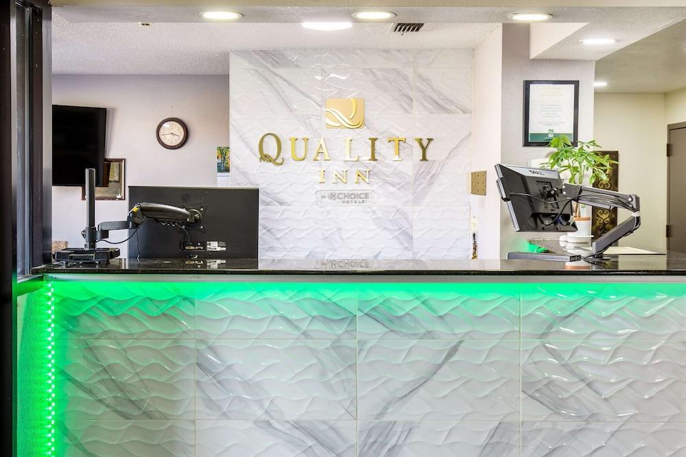 Quality Inn Mobile West Tillmans Corner photo 5