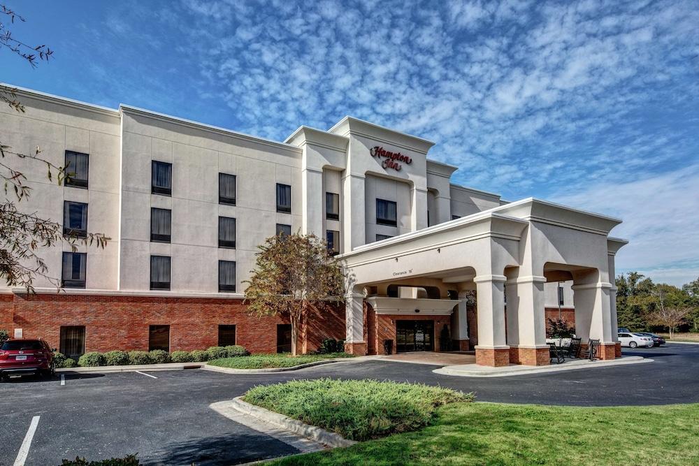 Hampton Inn Jacksonville-Anniston Area photo 1