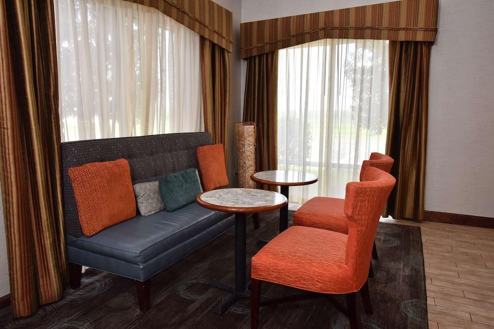 Hampton Inn Alexander City photo 2