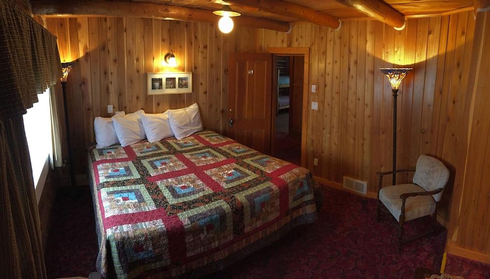 The Historic Madison Hotel Motel photo 48