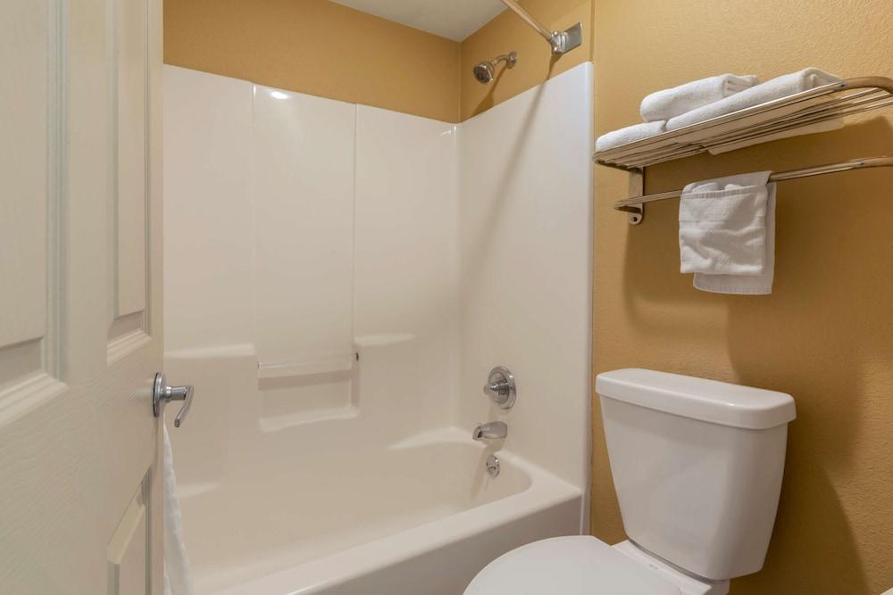 Best Western Taylor Inn photo 17