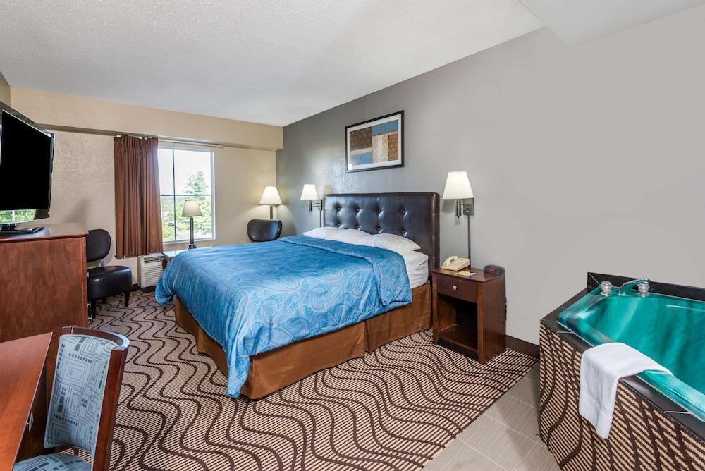 Super 8 by Wyndham Mars/Cranberry/Pittsburgh Area photo 8