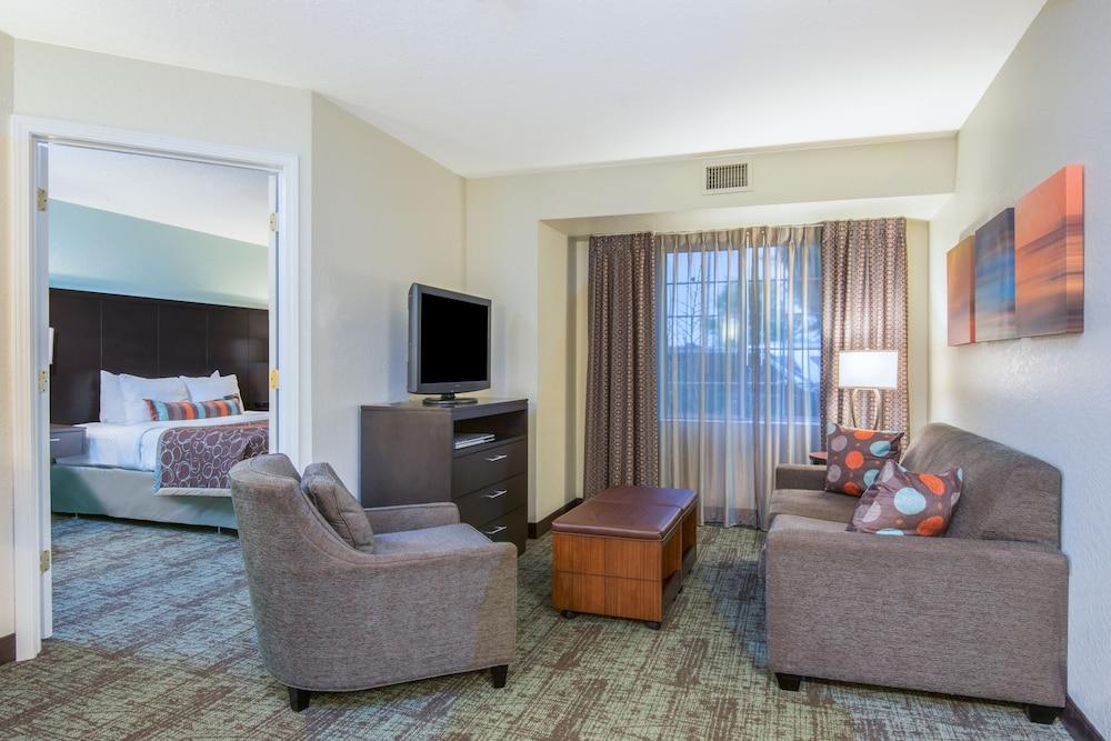 Staybridge Suites Allentown West by IHG photo 5