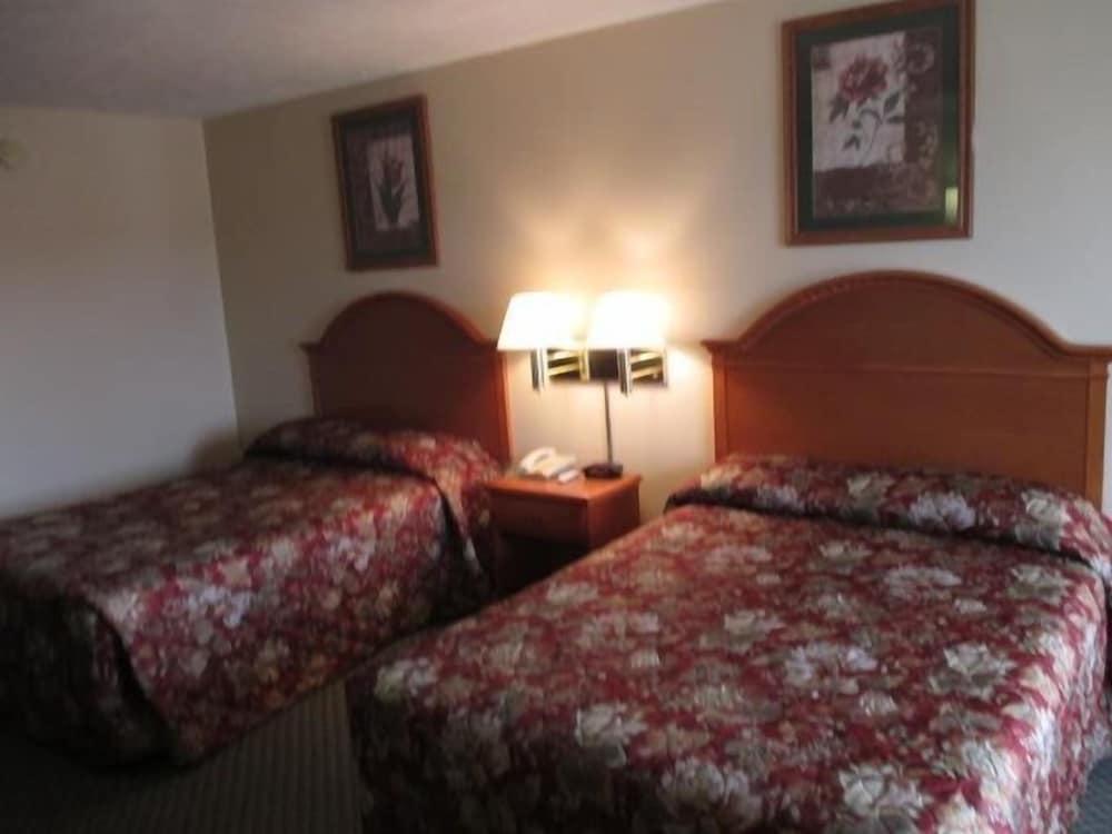 Royal Inn Taylorsville photo 12