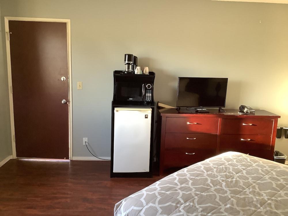 Riverside Inn Dallas photo 41