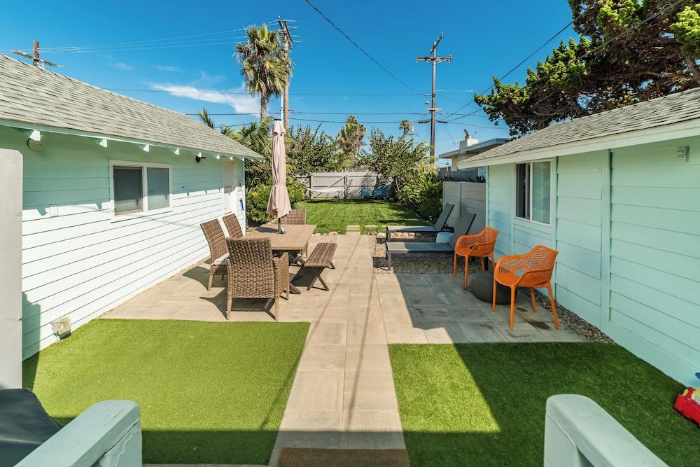 Pacific Bungalow photo 11