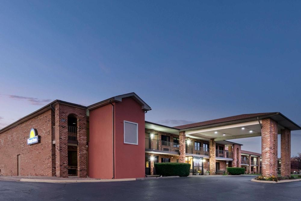 Days Inn by Wyndham New Market/I-81 photo 1