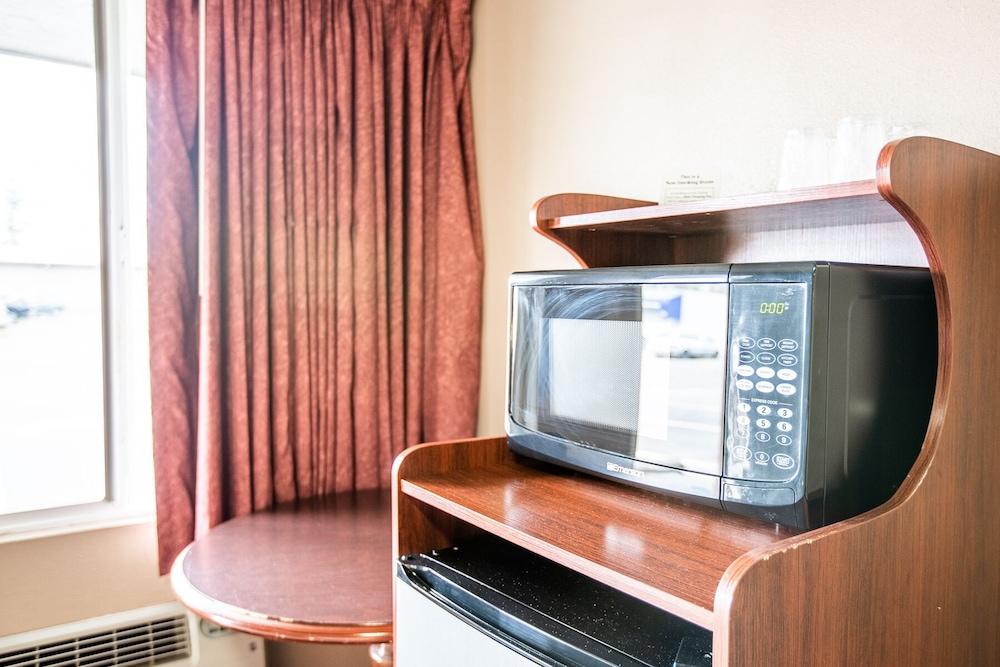 Autzen Inn photo 48