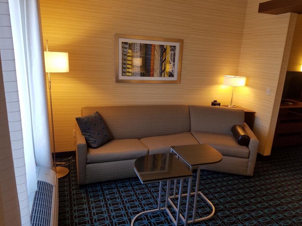 Fairfield Inn & Suites Gallup photo 8