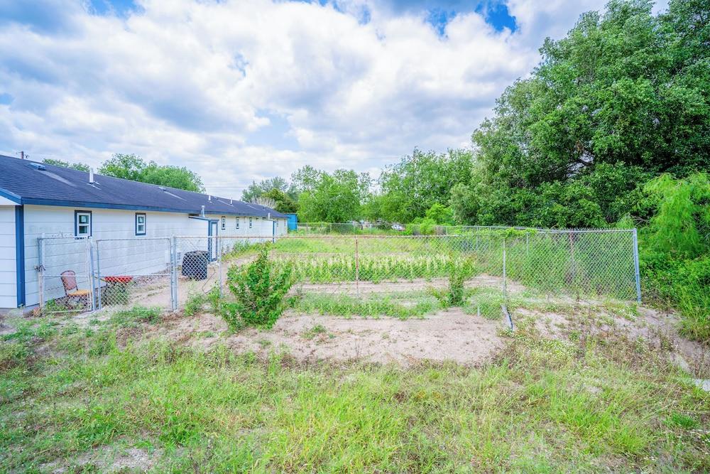 OYO Budget Inn Falfurrias Hwy 281 photo 29