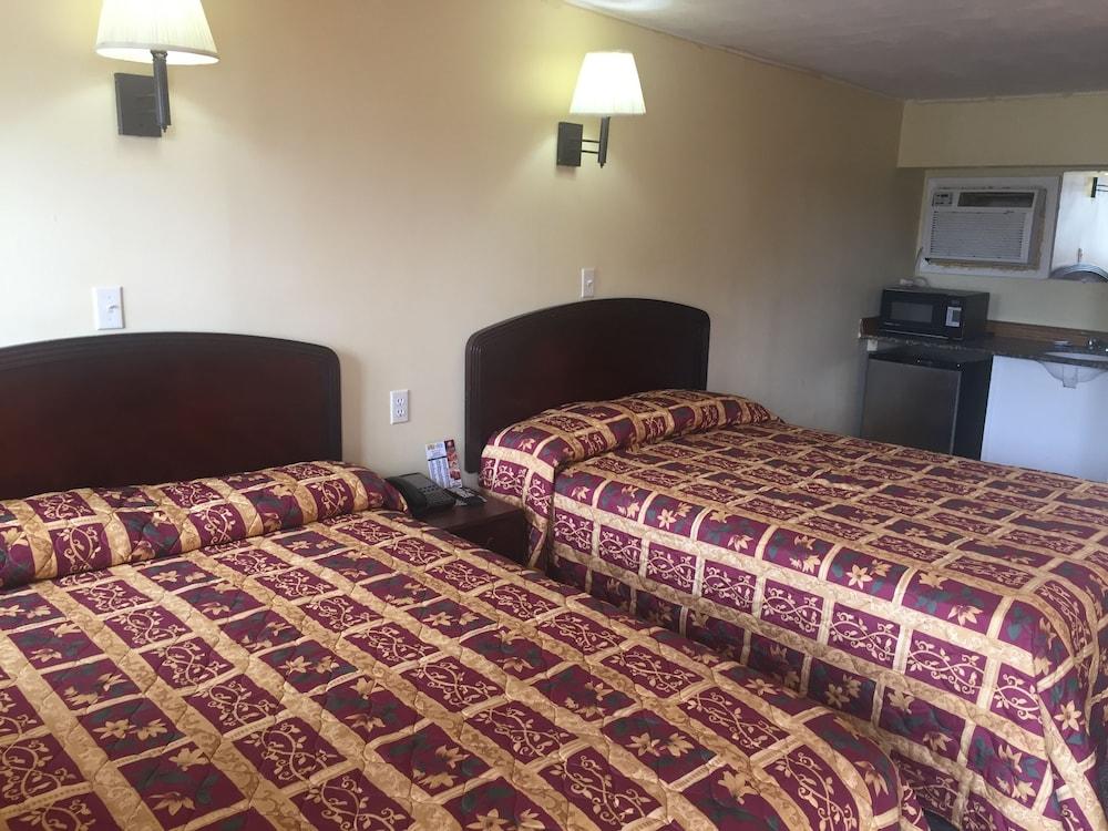 Rivers Inn Fort Madison photo 11