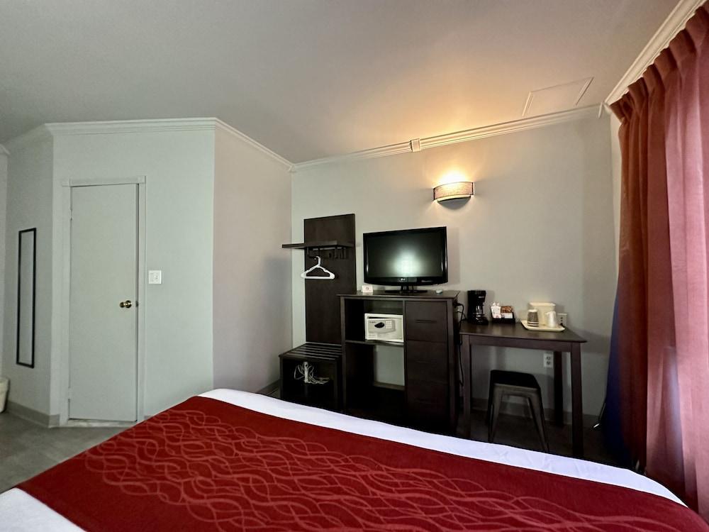 Heritage Hotel photo 28