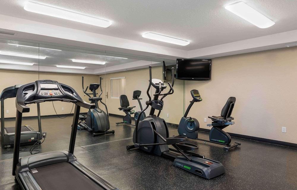 Extended Stay America Premier Suites Ft Lauderdale CypressCk photo 28
