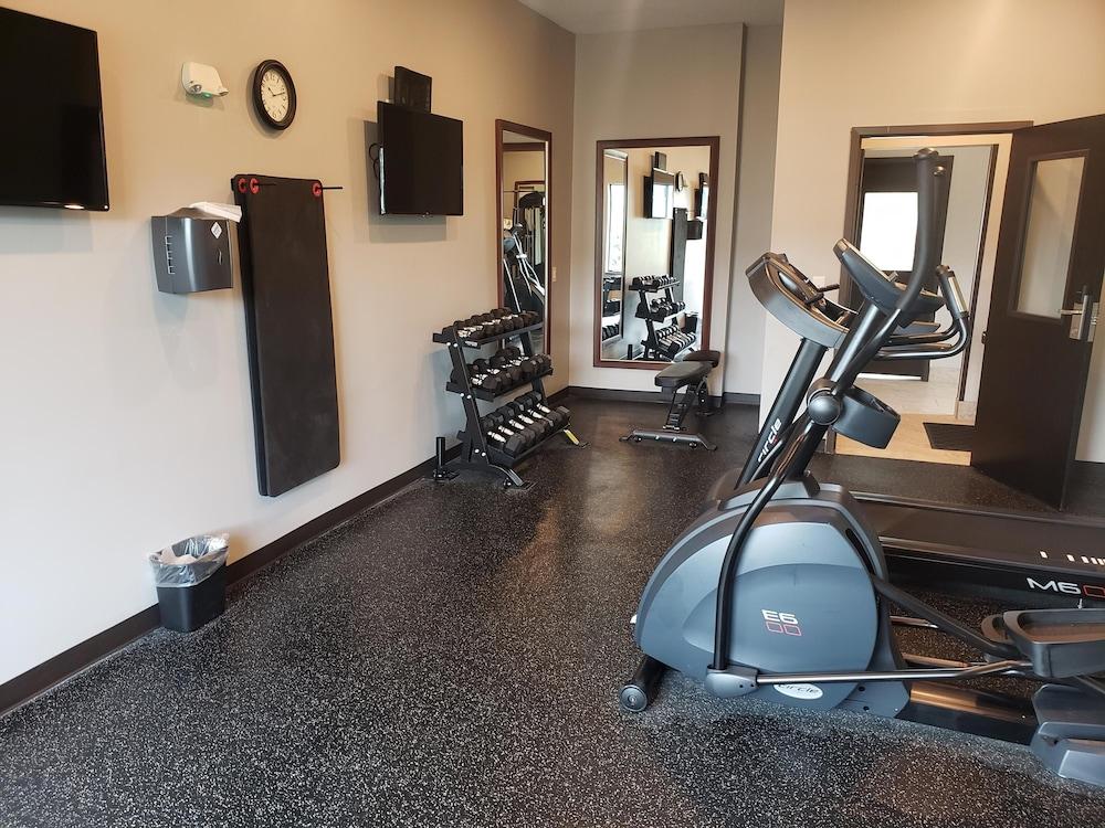 Wingate by Wyndham Christiansburg photo 14