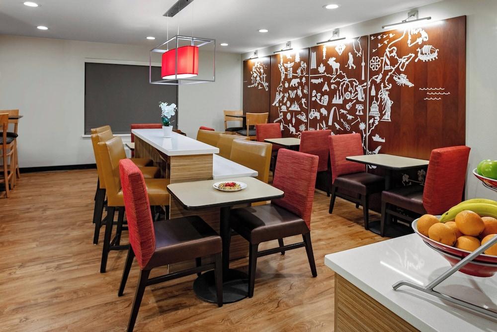 TownePlace Suites by Marriott Dallas Plano/Legacy photo 17