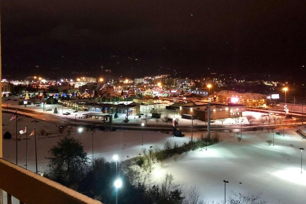 Vista Suites of Pigeon Forge photo 5