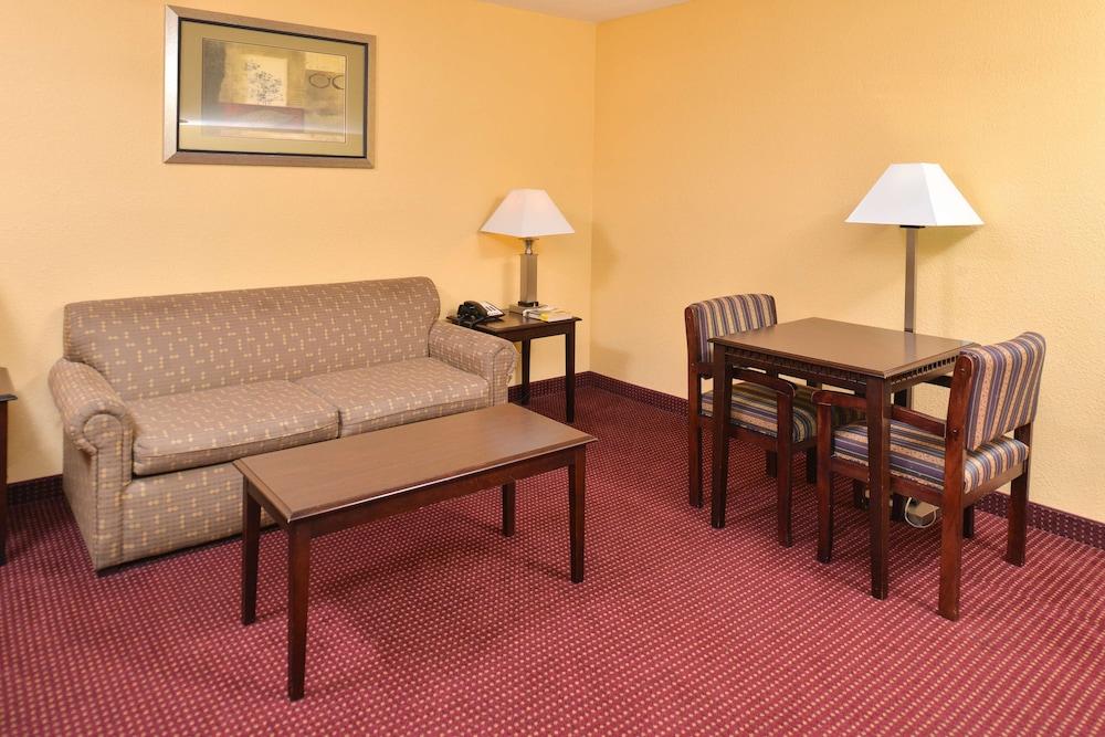 Americas Best Value Inn Winnsboro, LA photo 16