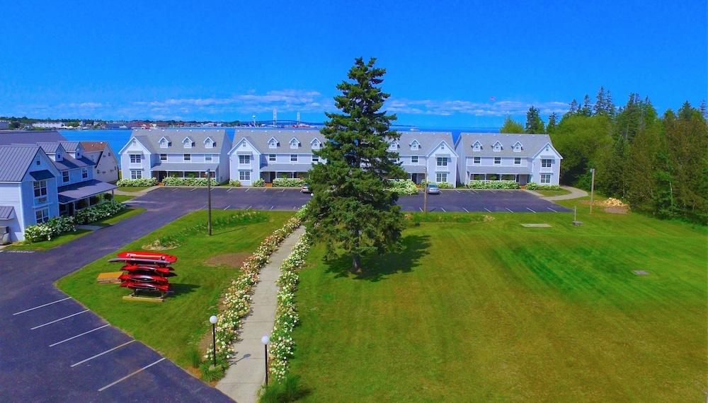 Clearwater Lakeshore Motel photo 1