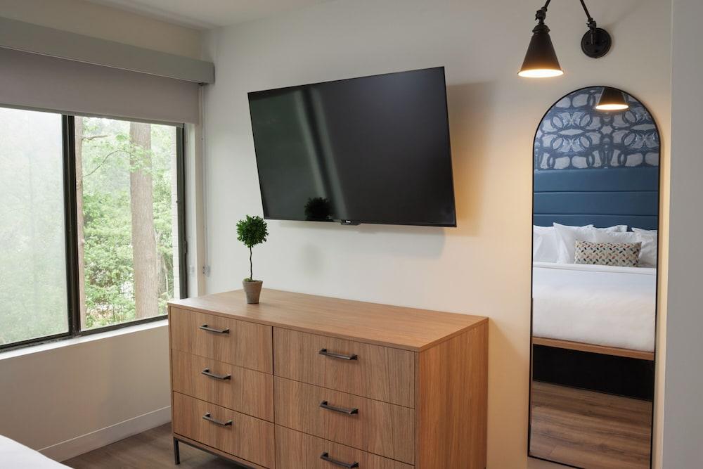 Hive House photo 13