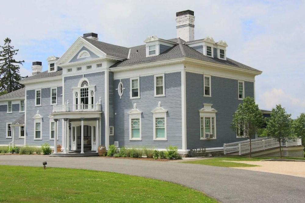 Kemble Inn photo 11