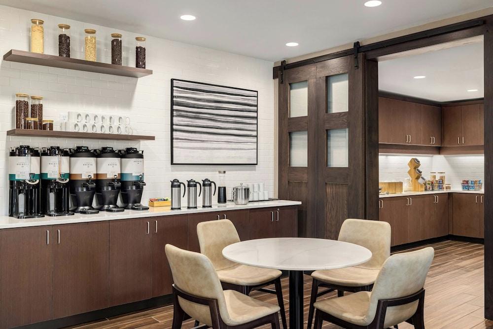 Residence Inn By Marriott Richmond Airport photo 32