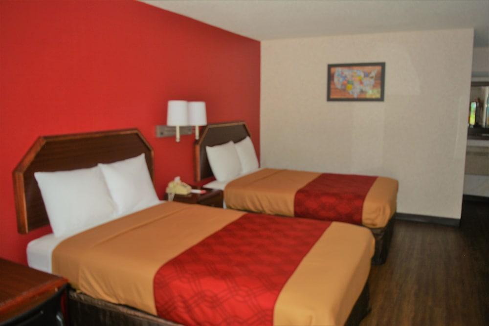 Economy Inn photo 4