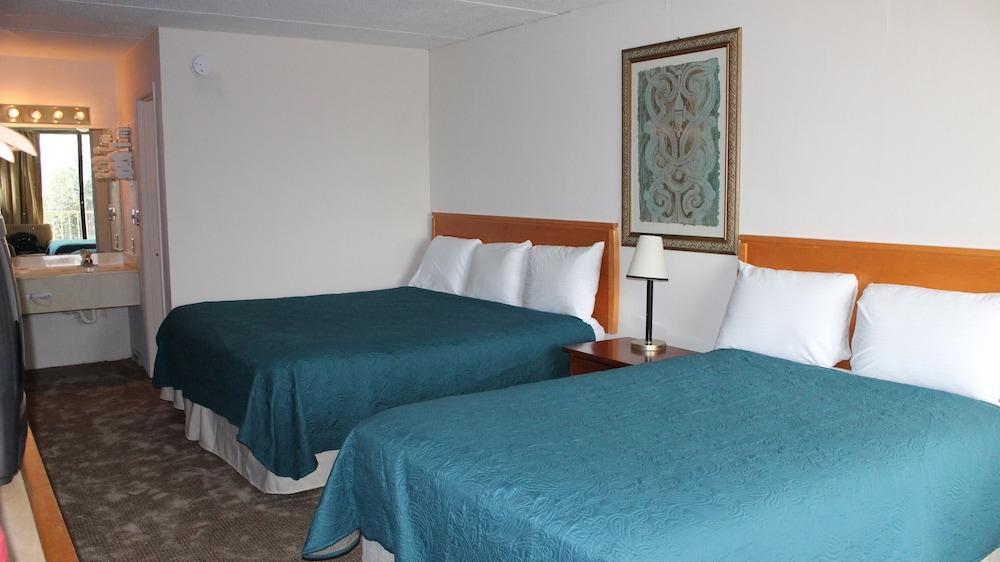 Family Inns of America Williamsburg photo 11