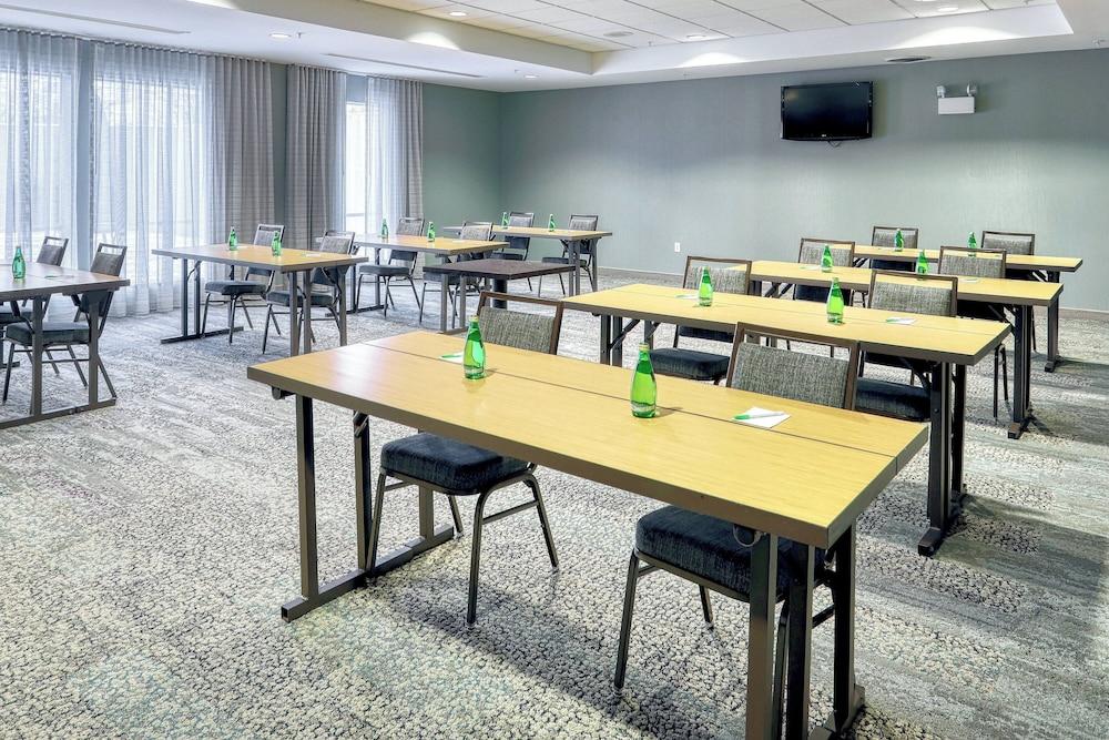 Courtyard by Marriott York photo 28