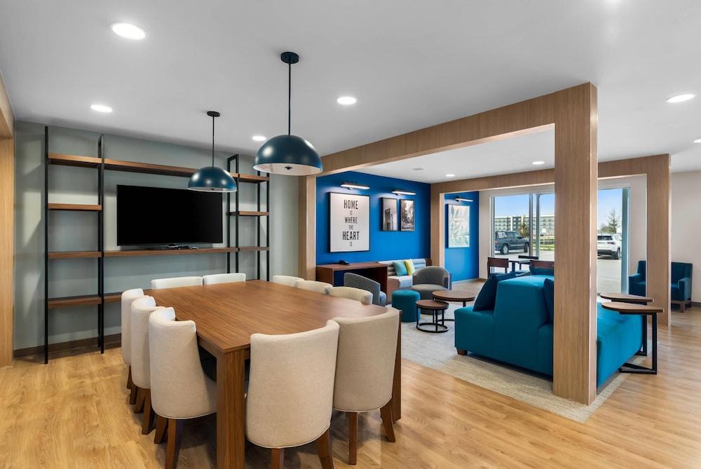 Everhome Suites Bastrop photo 19