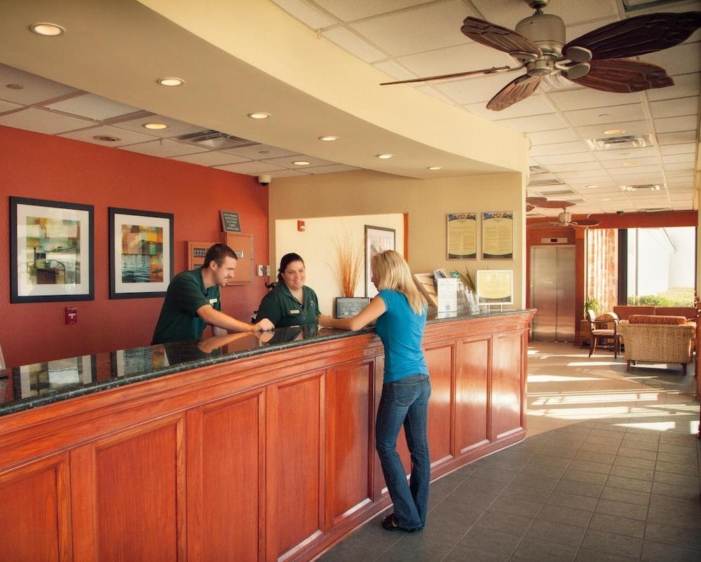 Oceanfront Inn photo 2