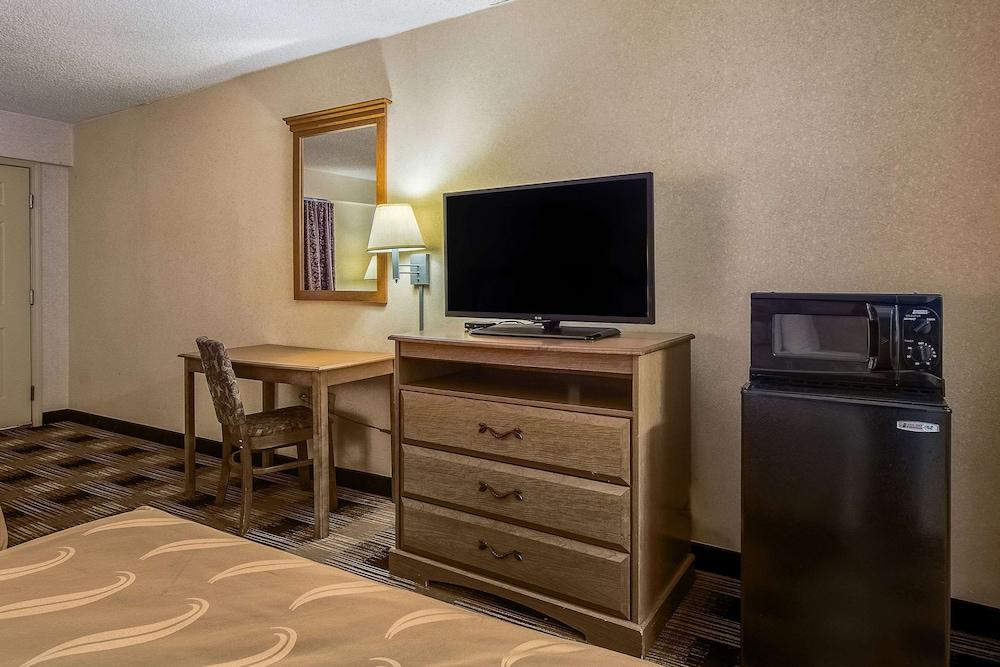 Quality Inn Oakwood - Gainesville photo 15