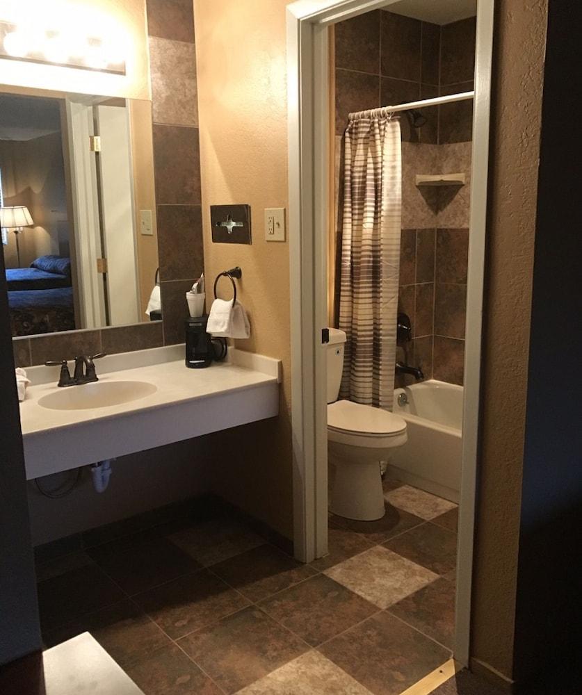 Yerington Inn photo 10