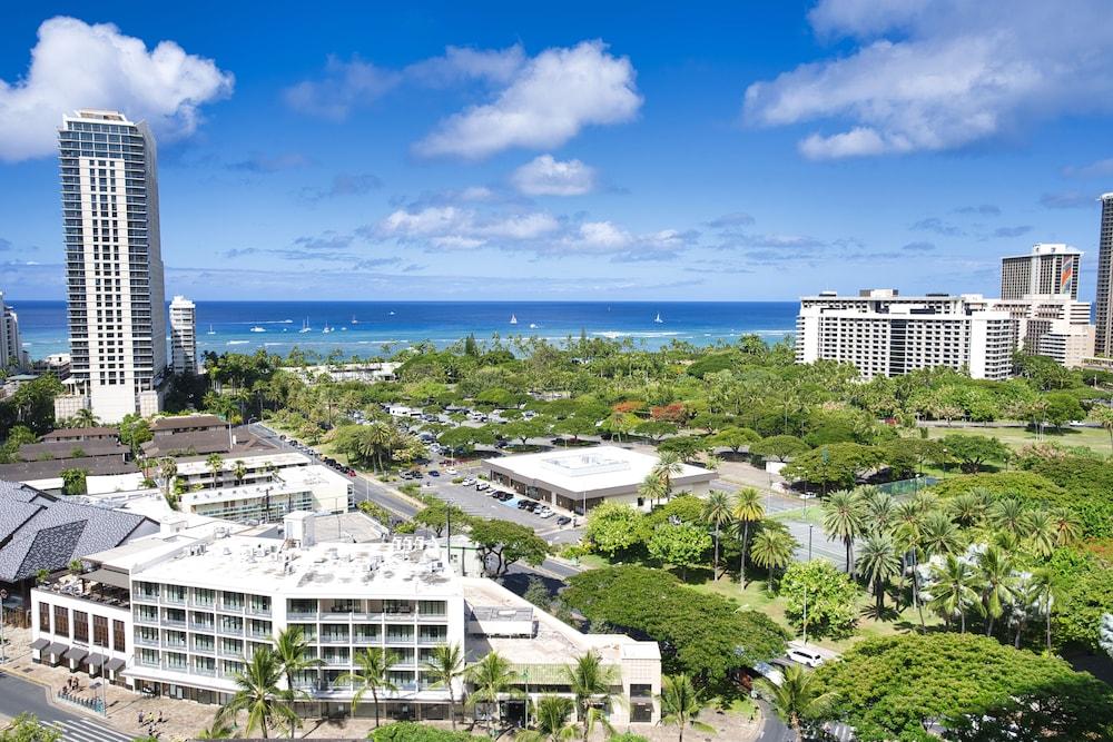 Real Select at the Ritz Carlton Residences, Waikiki Beach photo 48
