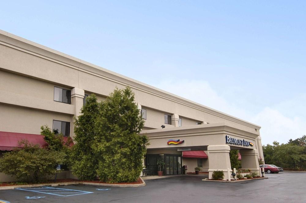 Baymont by Wyndham Battle Creek/I-94 photo 1