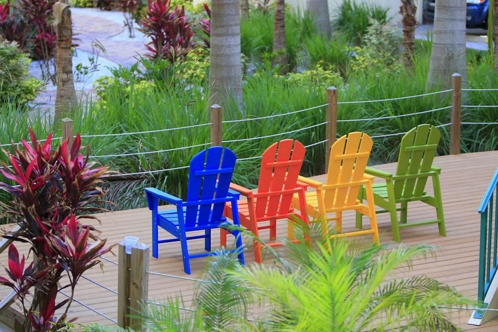 Sunset Vistas Two Bedroom Beachfront Suites photo 24