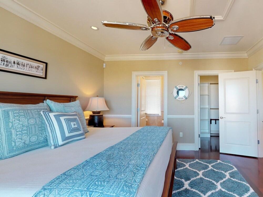 Marlin Bay Resort & Marina photo 16