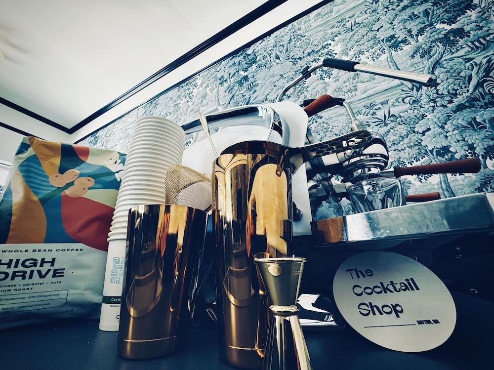 Hotel Hardware photo 44