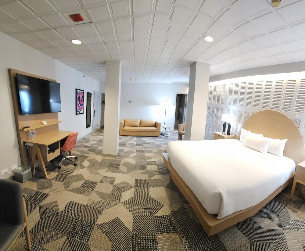 Miami International Airport Hotel photo 18