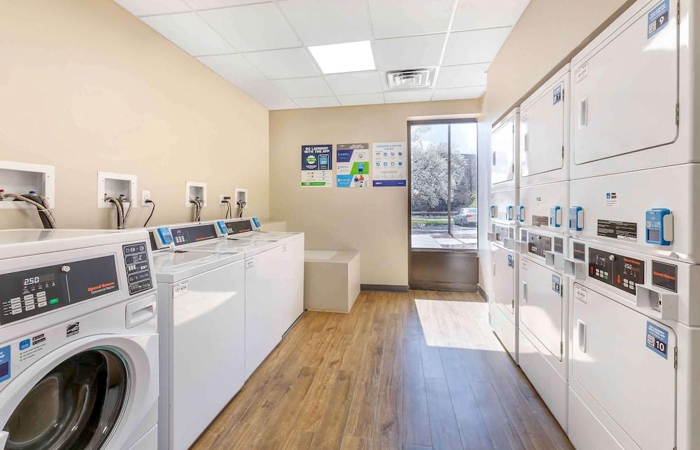 Extended Stay America Premier Suites Pittsburgh Cranberry To photo 18