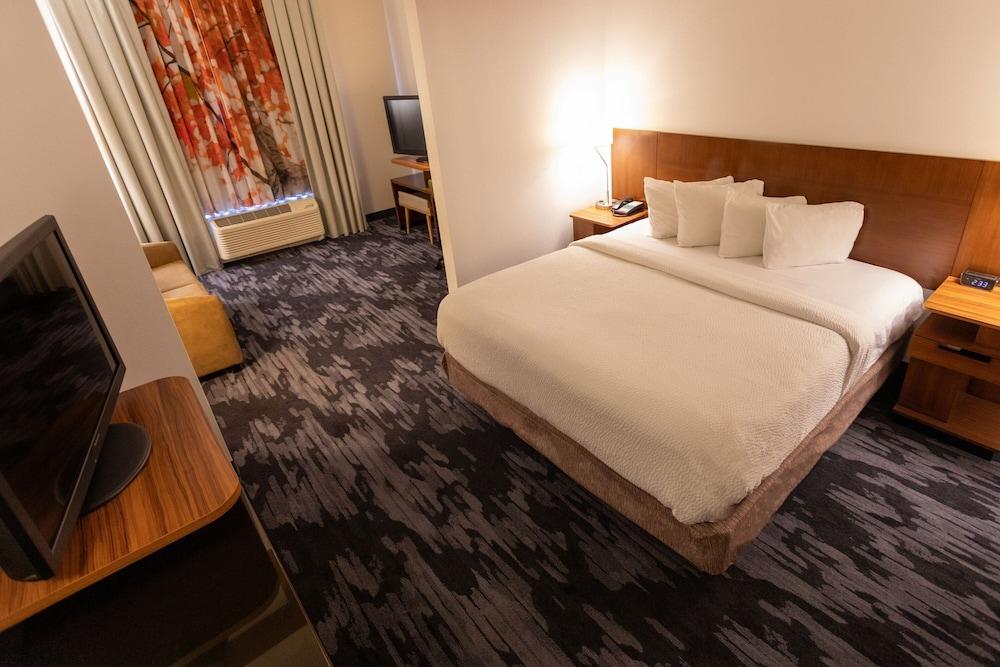 Fairfield Inn & Suites Athens I65 photo 9