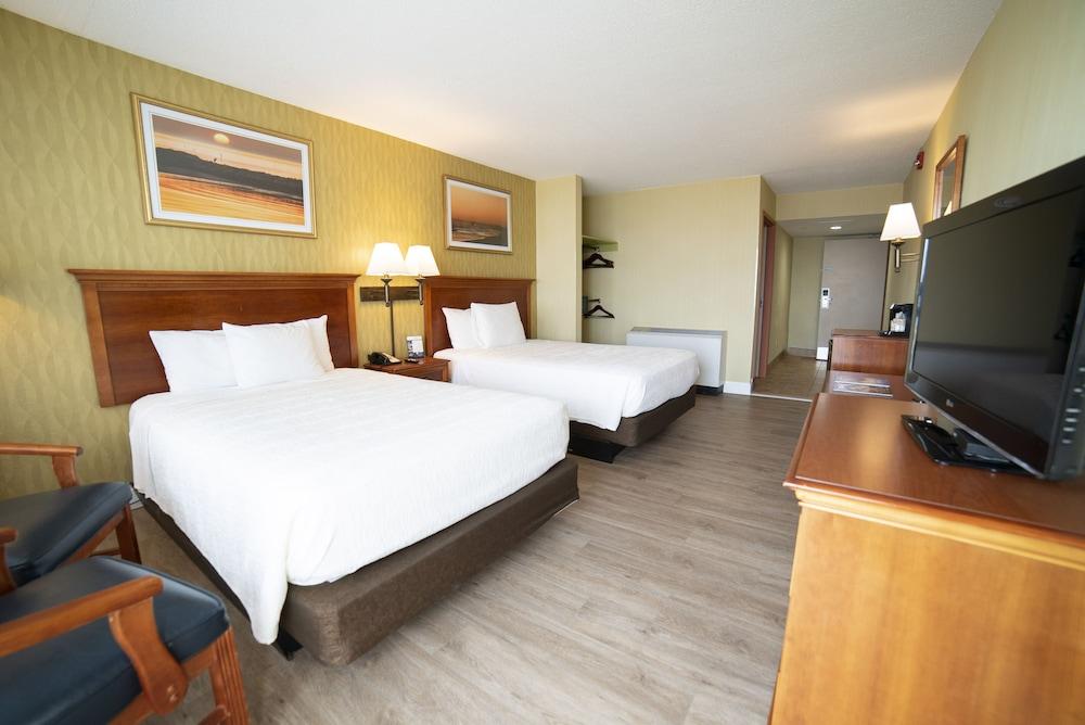 Oceanfront Inn photo 7