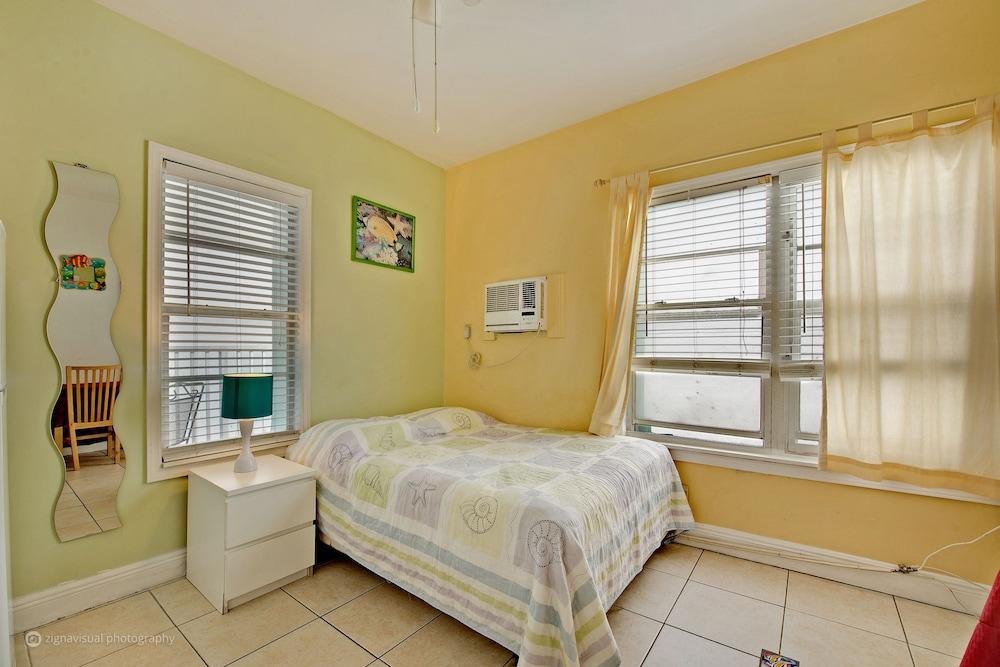 The Coral House Motel photo 26
