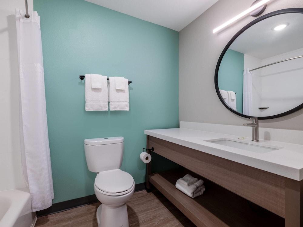 Echo Suites Sterling photo 26