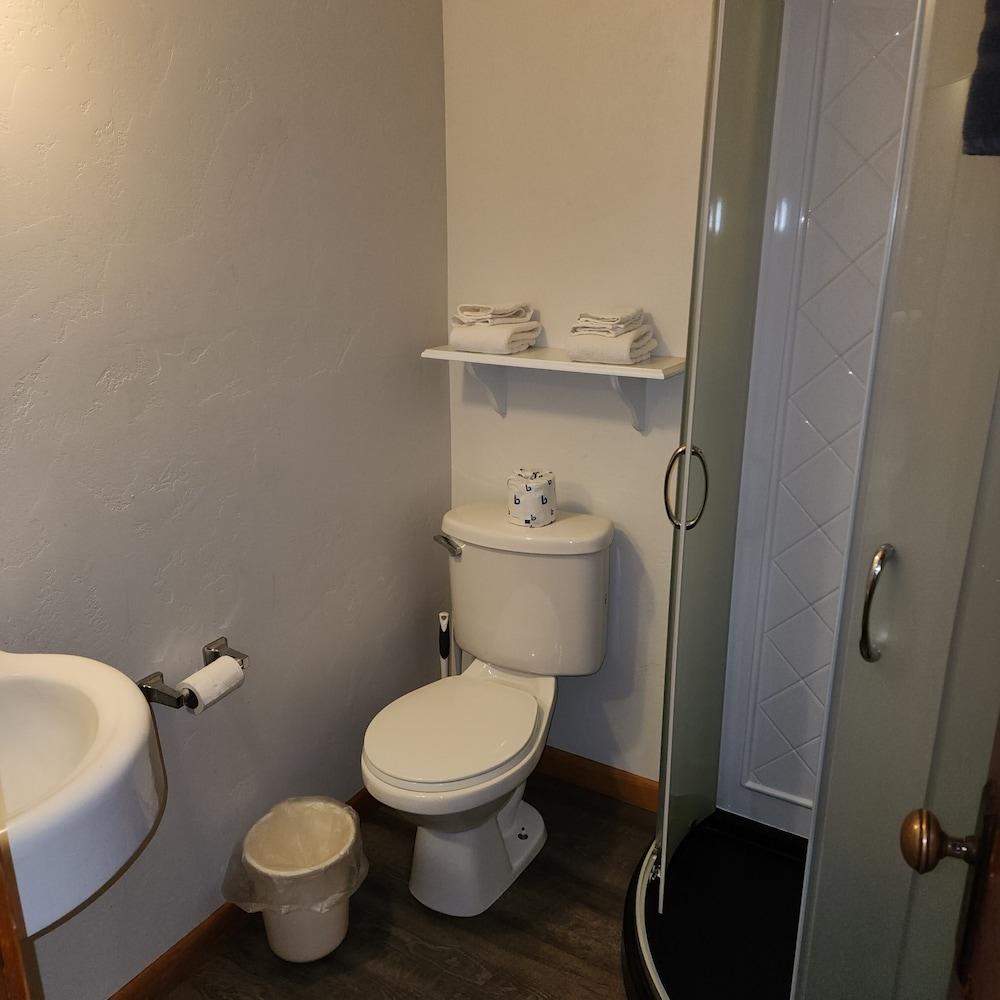 Canyon Motel photo 10
