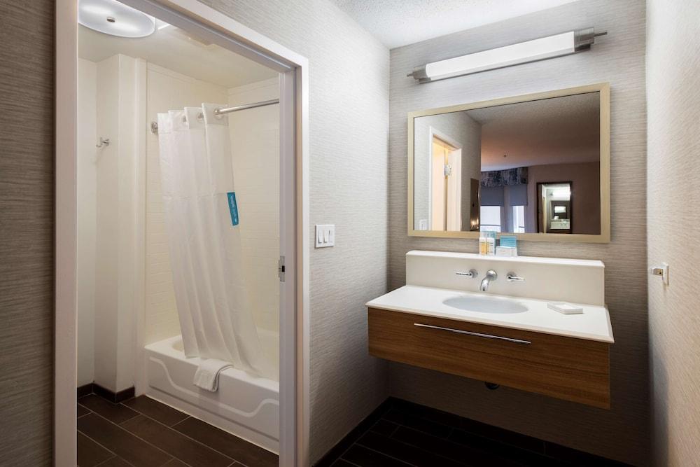 Hampton Inn & Suites Chicago/Lincolnshire photo 39