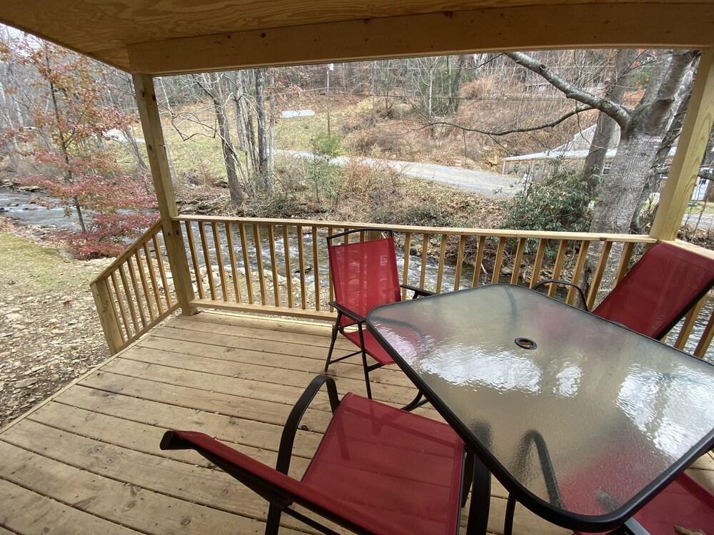 Smoky View Cottages & RV Resorts photo 51